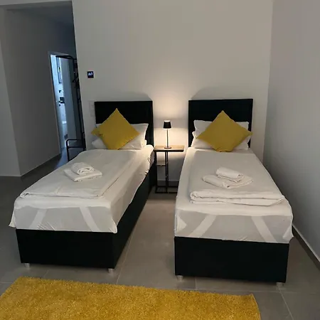 Picasso - Modern & Neu - Apartment Mit Balkon In Bester Lage