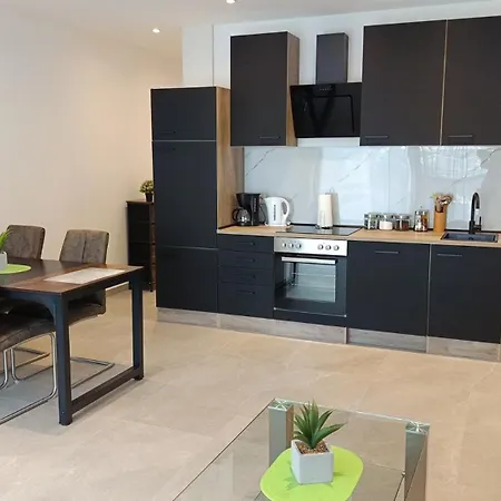 Picasso - Modernes Mit Balkon Naehe & Dom - Apartamento